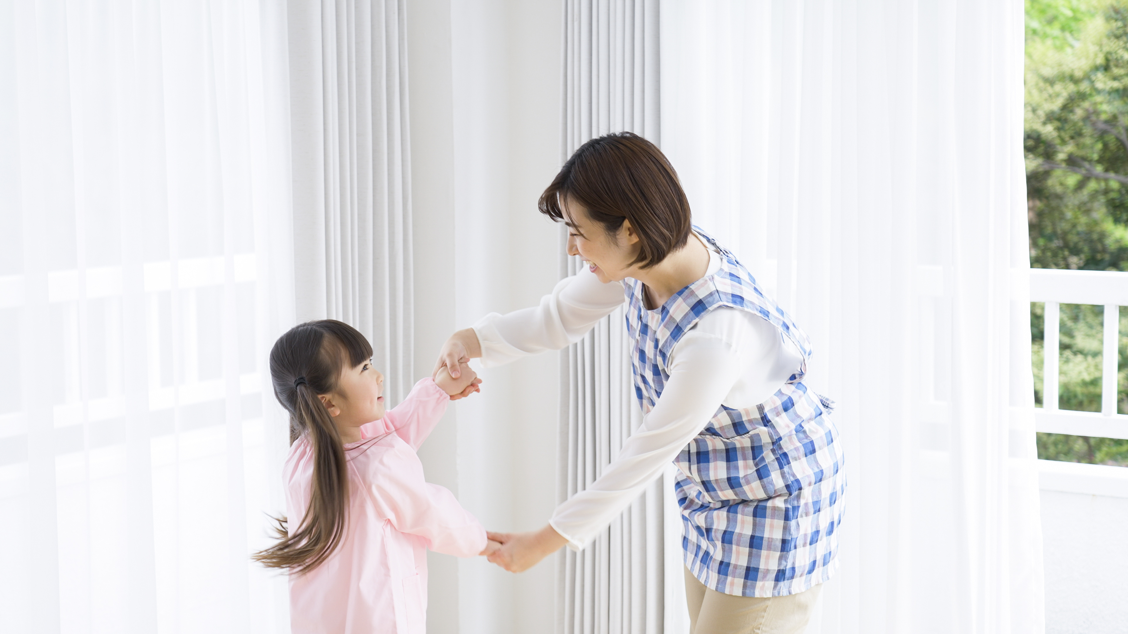 シッターさんと遊ぶ