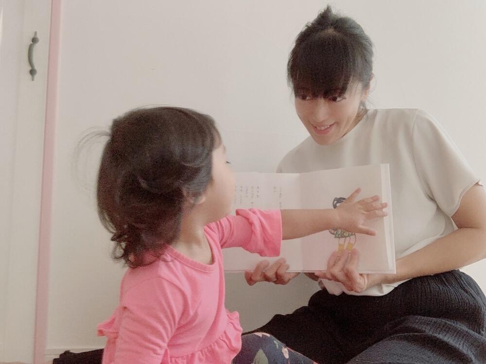 3人の子育経験を生かして 日本語と英語でお子さんと楽しい時間を過ごします キッズライン